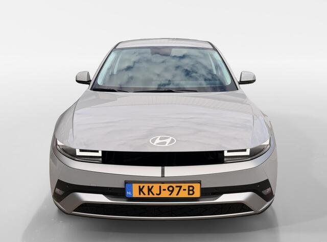 Hyundai IONIQ 5 Long range Pure Edition 84 kWh | Direct leverbaar | Leder/stof |