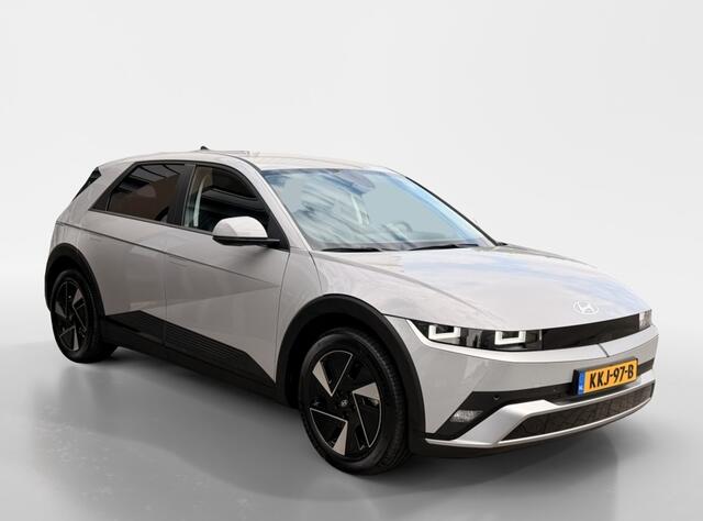 Hyundai IONIQ 5 Long range Pure Edition 84 kWh | Direct leverbaar | Leder/stof |