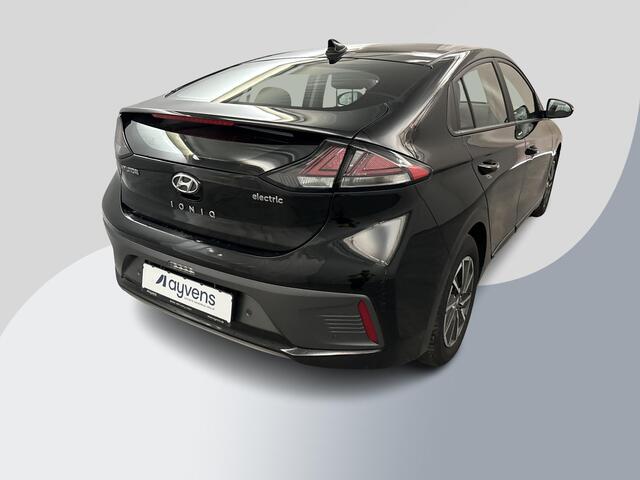 Hyundai IONIQ i-Motion EV 38 kWh 46.300 KM | SOH 95,6% | Navigatie | Achteruitrijcamera | WORDT VERWACHT!