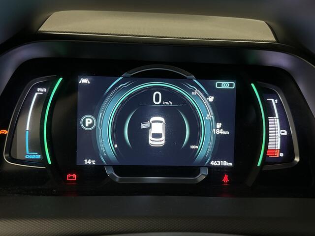 Hyundai IONIQ i-Motion EV 38 kWh 46.300 KM | SOH 95,6% | Navigatie | Achteruitrijcamera | WORDT VERWACHT!