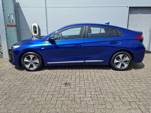 Hyundai IONIQ Comfort EV - SOH 95% | Carplay | Adpt. Cruise | Cam. | All-seasons
