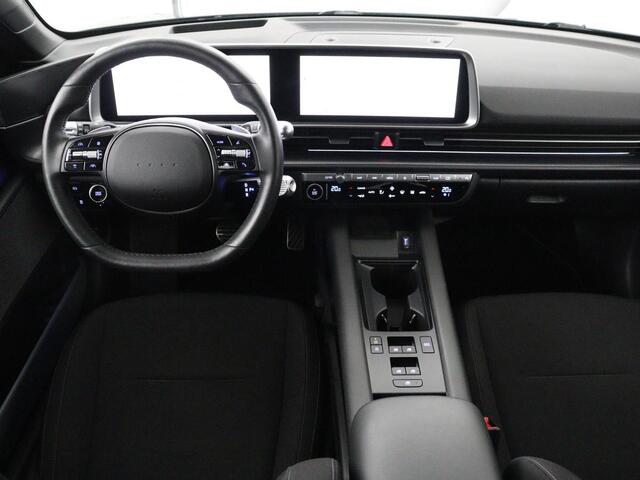 Hyundai IONIQ 6 Connect 77.4 kWh | SOH 94,7% | Warmtepomp | Head-Up | Stoelverwarming | Camera | Carplay | Standkachel | Adaptive cruise | Keyless | Navigatie | Achterbankverwarming | Full LED