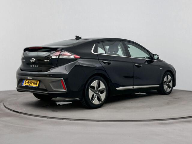 Hyundai IONIQ 1.6 GDi Premium - Plus | Navigatie | Schuif kantel dak | Airco | Achteruitrij camera | Adaptive cruise |