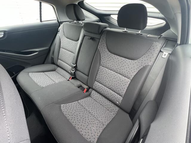 Hyundai IONIQ Comfort EV SOH 87,6% | Nieuw Binnen! | Navi | Clima