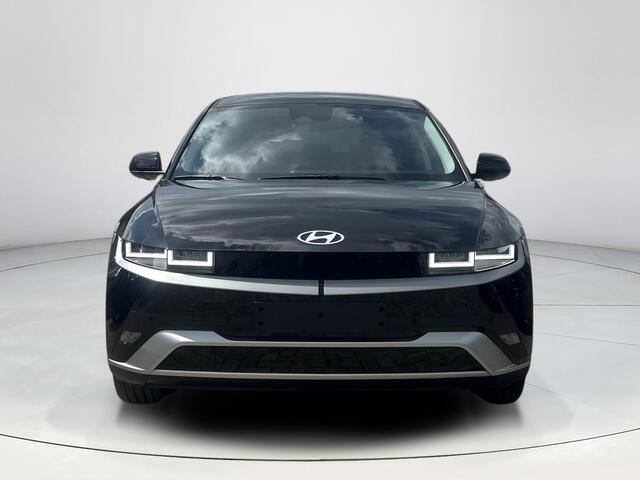 Hyundai IONIQ 5 Long Range Pure Edition 84 kWh | WK Deal | Uit voorraad leverbaar! | Apple Carplay/Android Auto | Adaptieve Cruise Control | Elektrische Stoel verstelling | Stoel / Stuurverwarming | Achteruitrijcamera |