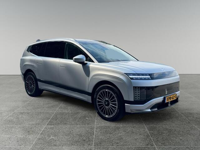 Hyundai IONIQ 9 Lounge AWD+ 110.3kWh 428pk | 7-PERSOONS | SCHUIF/KANTELDAK | ULTRAVIOLET CLEANING | 2.500KG TREKGEW. (GEREMD) |