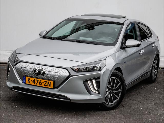 Hyundai IONIQ Premium EV 38 kWh Warmtepomp/ Trekhaak/ Lederen int./ Stoelventilatie/ schuifdak/ Camera