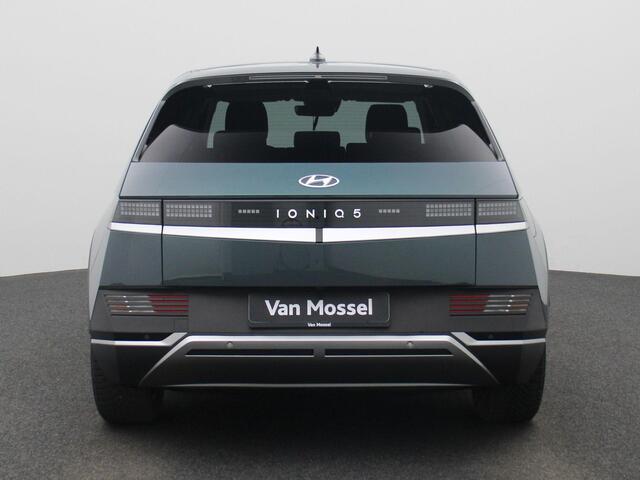 Hyundai IONIQ 5 77.4kWh Core 229PK | Adaptieve Cruise Control | Navigatie | Stoelverwarming | Achteruitrijcamera | Apple CarPlay & Android Auto