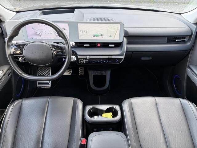Hyundai IONIQ 5 Lounge 73 kWh / Trekhaak / Stoel & Stuurwiel verwarming / Stoelventilatie voorstoelen / Elektrische stoel bediening / 360 graden Camera /