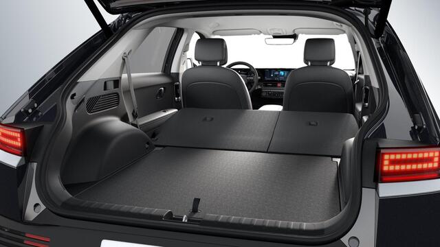 Hyundai IONIQ 5 Standard Range Pure Edition 63 kWh / ¤2000,- Voordeel / Stoelverwarming Voor + Achter / Stuurverwarming / BOSE Audio / Achteruitrijcamera / Elek. Achterklep / LED Verlichting /