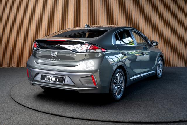 Hyundai IONIQ 1.6 GDi PHEV Navi Leer Camera Infinity Climate Stoelventilatie Stoelverwarming voor & achter Memory seats Stuurverwarming PDC LM velgen BTW auto! Parking Assistant
