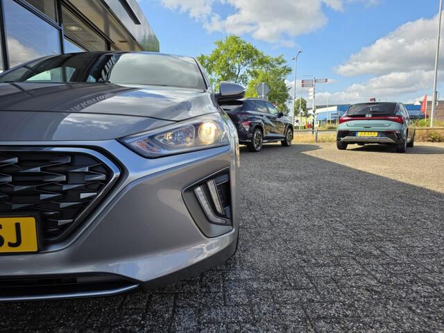 Hyundai IONIQ 1.6 GDI PHEV COMFORT PLUG- IN + STOEL/STUURVERWARMING