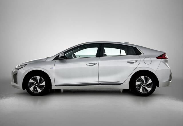 Hyundai IONIQ 1.6 GDi Premium | Origineel NL | Leder | Elektrische stoelen | Infinty Audio |