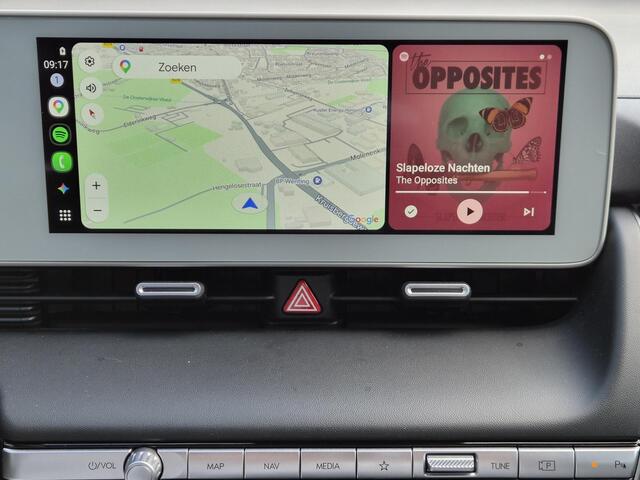 Hyundai IONIQ 5 Connect 77.4 kWh / SOH 99% / Dealer onderhouden / Fabrieksgarantie tot 04-2028 / CCS snelladen / Trekgewicht 1.600 kg / Warmtepomp / Stuur- & Stoelverwarming / Achteruitrijcamera / Adaptief cruise control /