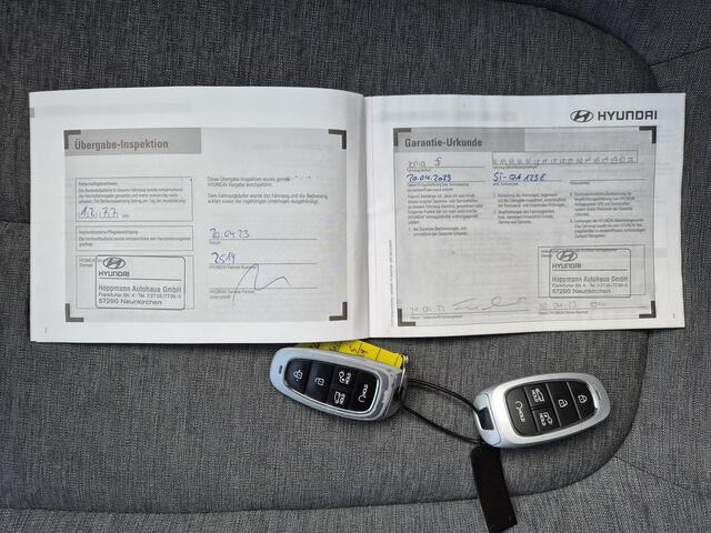 Hyundai IONIQ 5 Connect 77.4 kWh / SOH 99% / Dealer onderhouden / Fabrieksgarantie tot 04-2028 / CCS snelladen / Trekgewicht 1.600 kg / Warmtepomp / Stuur- & Stoelverwarming / Achteruitrijcamera / Adaptief cruise control /
