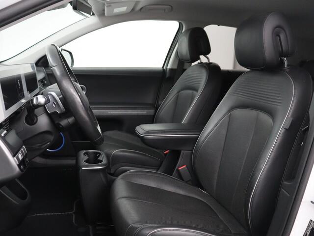 Hyundai IONIQ 5 Connect+ AWD 73kWh | Trekhaak | Leder | Head-up | Stuur/stoel verwarming | Adaptive cruise | Camera | Park assist | Carplay | Bose sound |