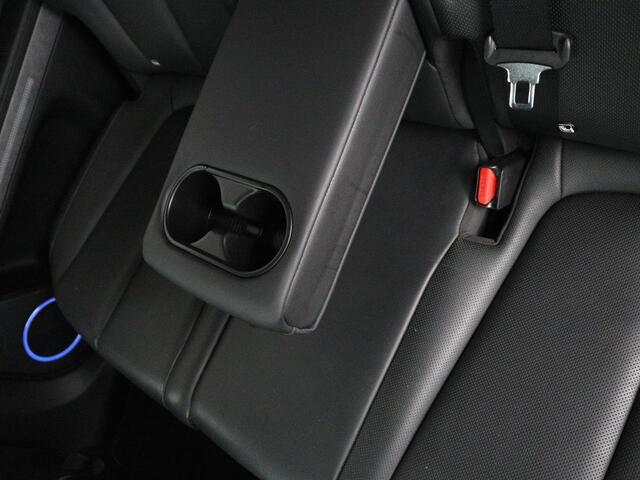 Hyundai IONIQ 5 Connect+ AWD 73kWh | Trekhaak | Leder | Head-up | Stuur/stoel verwarming | Adaptive cruise | Camera | Park assist | Carplay | Bose sound |