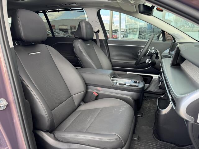 Hyundai IONIQ 9 Connect+ AWD 7p. 110.3 kWh XRT uitgevoerd