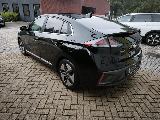 Hyundai IONIQ 1.6 GDi i-Motion Navi|Camera