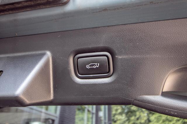 Hyundai IONIQ 5 Lounge 77.4 kWh | SOH 98% | Trekhaak | 1600kg Trekgewicht |