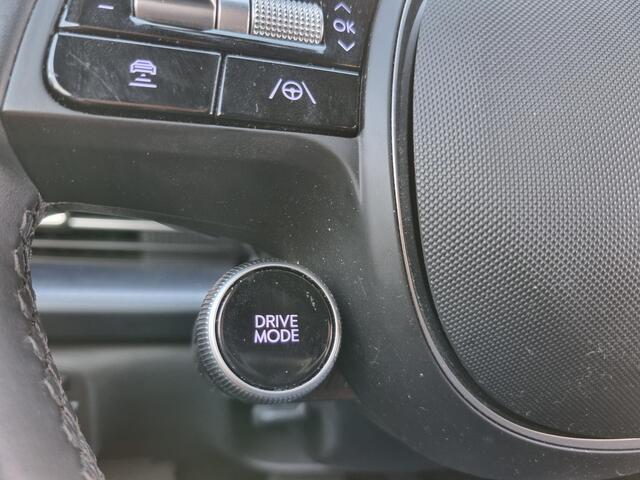 Hyundai IONIQ 6 Connect 77.4 kWh 229pk Long Range / 20" / HUD / ACC / Warmtepomp / 545km WLTP