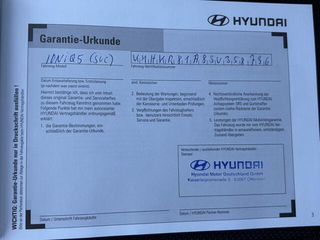 Hyundai IONIQ 5 Lounge 84 kWh / SOH 97,3% / CCS snelladen / Head Up Display / Warmtepomp / Trekgewicht 1600 kg / Elektrische achterklep / Stuur- Stoel & Achterbank verwarming / Rondomzicht camera / Bose Audio Systeem / Adaptief cruise control /
