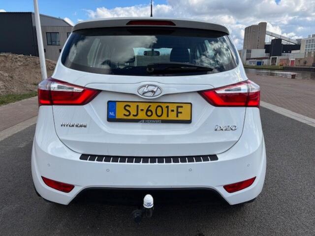 Hyundai IX20 1.6I I Vision
