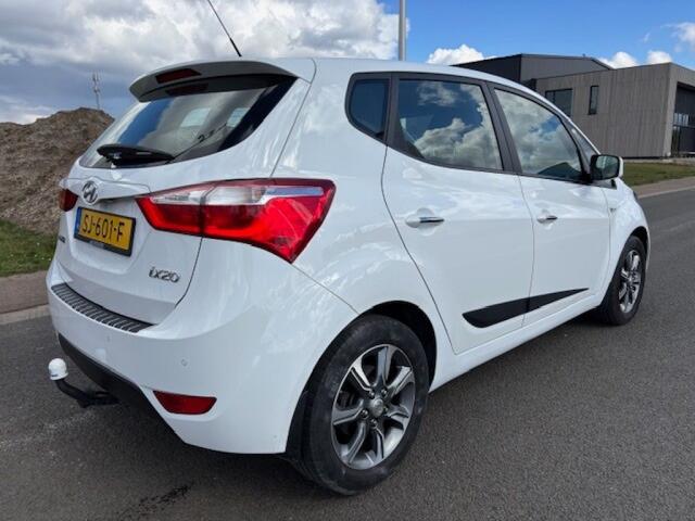 Hyundai IX20 1.6I I Vision