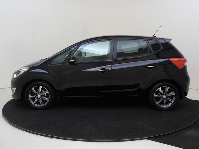 Hyundai IX20 1.6i Go! | Automaat | Navi | Parkeercamera