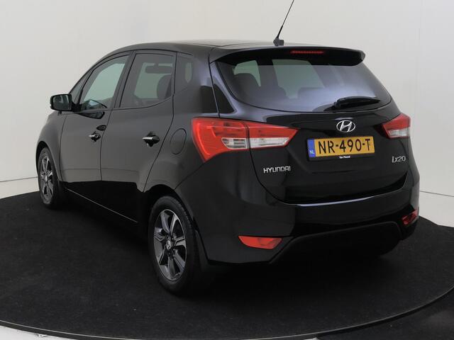 Hyundai IX20 1.6i Go! | Automaat | Navi | Parkeercamera