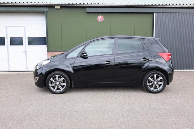 Hyundai IX20 1.4i Go!, Nieuwstaat, Airco, Navigatie, Telefoon, Achteruitrijcamera, Parkeersensoren, Hoge instap, Org NL auto, Isofix, 16 inch lichtmetaal met all season banden