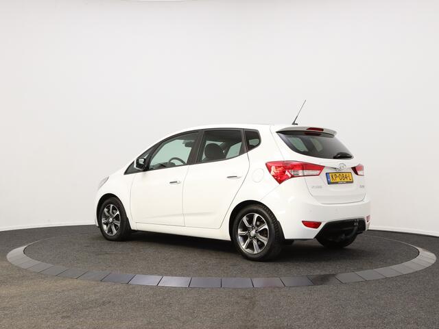 Hyundai IX20 1.6i Premium | Trekhaak | Panoramdak | Navigatie |