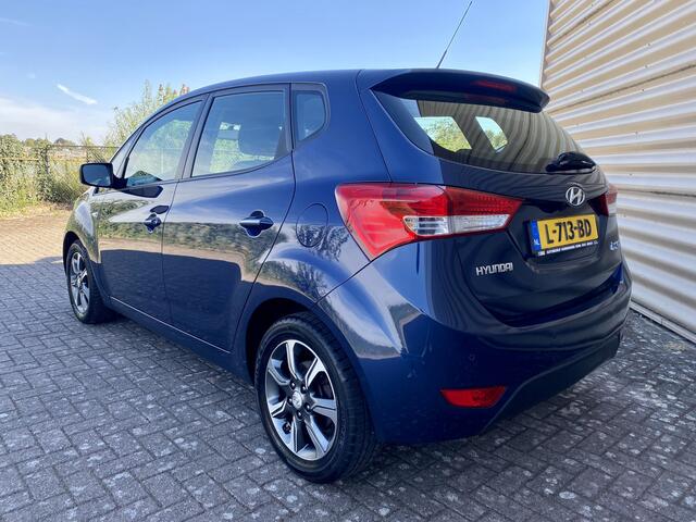 Hyundai IX20 1.6i Premium Automaat [ fm navi,camera,ecc,lmv,cruise ]