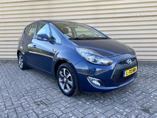 Hyundai IX20 1.6i Premium Automaat [ fm navi,camera,ecc,lmv,cruise ]