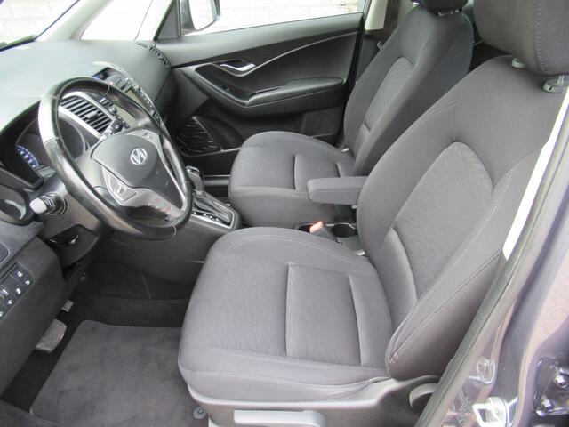Hyundai IX20 1.6i Automaat 2e eigen | navi | camera | stoel + stuur verw | cruise