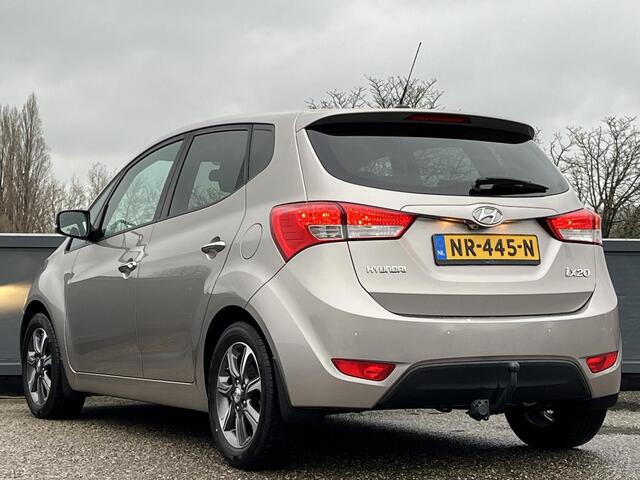 Hyundai IX20 1.4i 90PK Go! | Trekhaak | 1ste Eigenaar | Unieke kmstand | Volledige dealer onderhouden | Achteruitrijcamera & Pdc | Geïntegreerde navigatiesysteem |