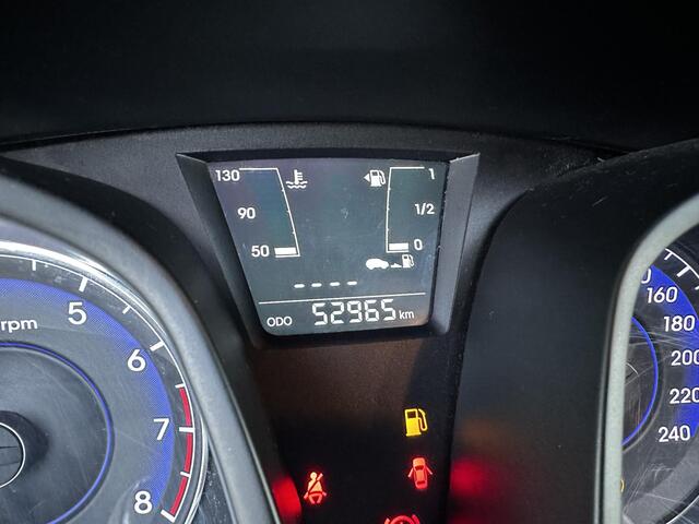 Hyundai IX20 1.4i Go! | Luxe & Comfort | Schuifdak ? | Navi ? | Camera ? | Verwarming ? | Hoge zit !