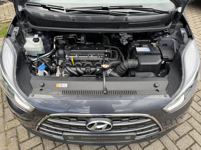 Hyundai IX20 1.6i Go! Automaat | 16" | Winterpakket
