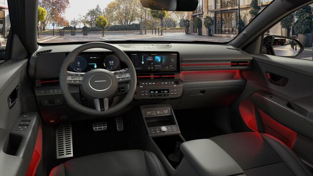Hyundai Kona 1.6 GDI HEV N Line | OPEN/SKY DAK | 360 GRADEN CAMERA | INCL ¤1500,- SMART BONUS | ADAPTIVE CRUISE CONTROL | 18" N-LINE VELGEN | STOELVENTILATIE | STOEL/STUURVERWARMING |
