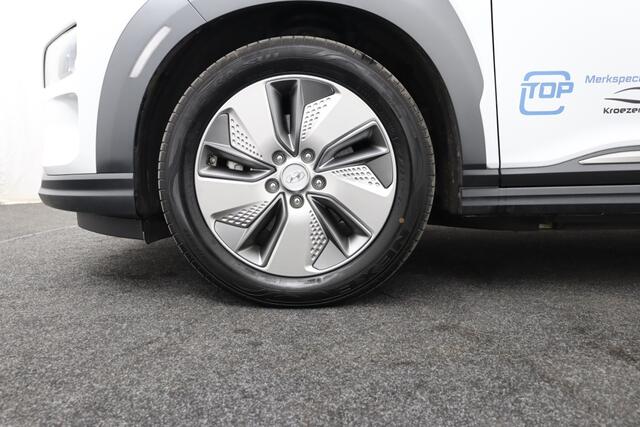 Hyundai Kona EV Fashion 64 kWh - Navi - Climate Control - Camera