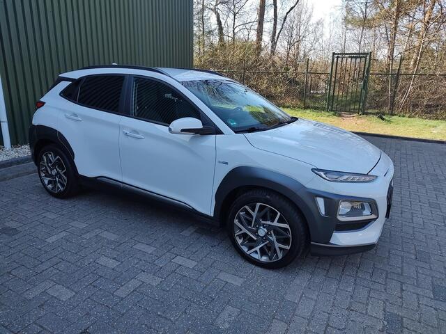 Hyundai Kona 1.6 GDI HEV Premium Navigatie Leder Carplay Trekhaak Full Options