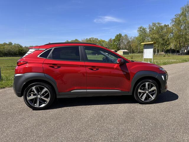 Hyundai Kona 1.0 T-GDI Premium | Luxe | 33.727 km | Topstaat | Vol opties! ?
