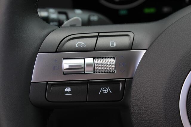 Hyundai Kona 1.6 GDI HEV Premium / Stoelverwarming & Verkoeling / Navigatie + Apple Carplay/Android Auto / Cruise Control Adaptief / Bose / Lederen Bekleding /