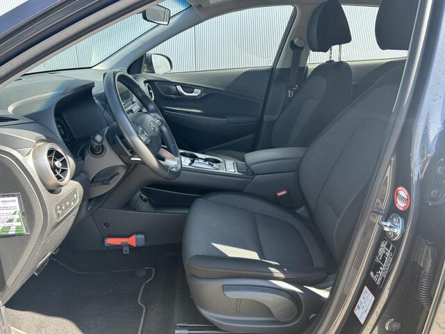 Hyundai Kona EV Comfort 39 kWh / Airco Automatisch / Apple&Android Carplay / Cruise Control Adaptief / Volledig Dealer Onderhouden / Camera /
