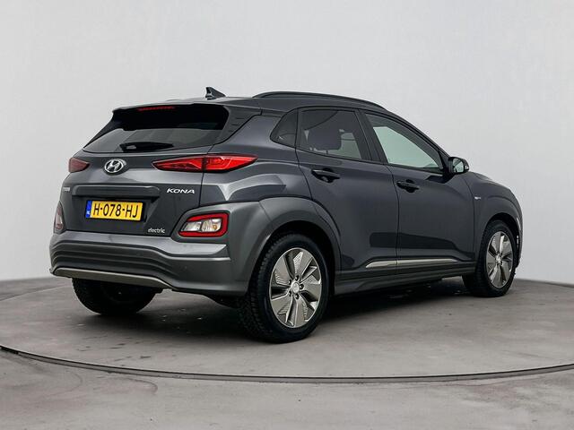 Hyundai Kona EV Fashion 64 kWh | Navigatie | Climate Controle | Apple Carplay | achteruitrij Camera |