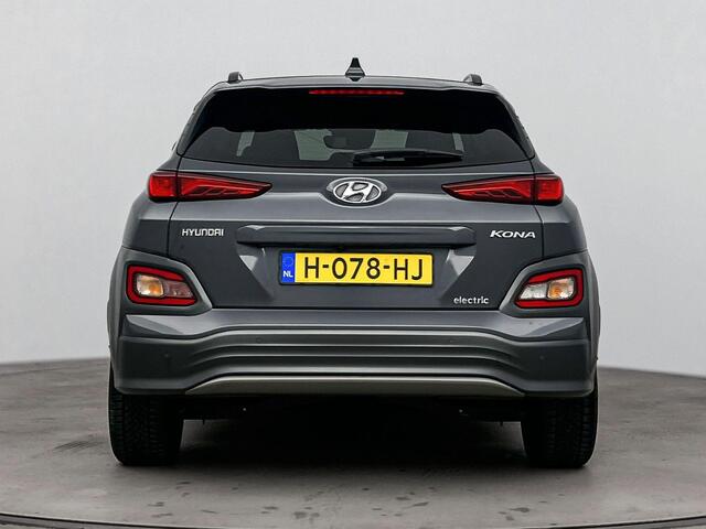 Hyundai Kona EV Fashion 64 kWh | Navigatie | Climate Controle | Apple Carplay | achteruitrij Camera |