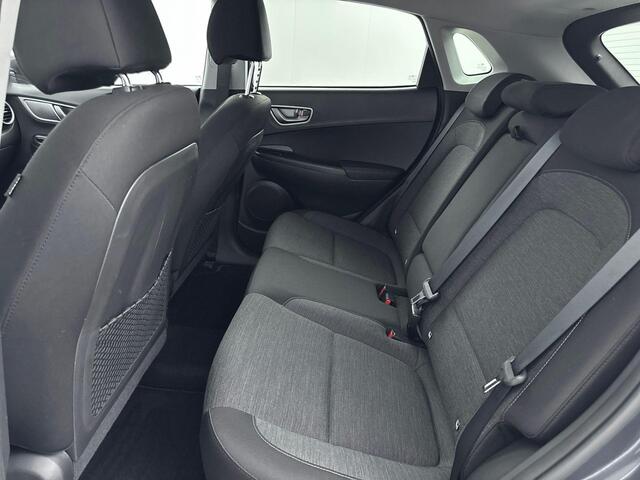 Hyundai Kona EV Fashion 64 kWh | Navigatie | Climate Controle | Apple Carplay | achteruitrij Camera |