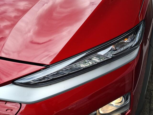Hyundai Kona EV Comfort 64 kWh | Achteruitrijcamera | Adaptief Cruise Control | Apple Carplay/Android Auto | Krell Premium audio | Climate control | 12 Maanden BOVAG |
