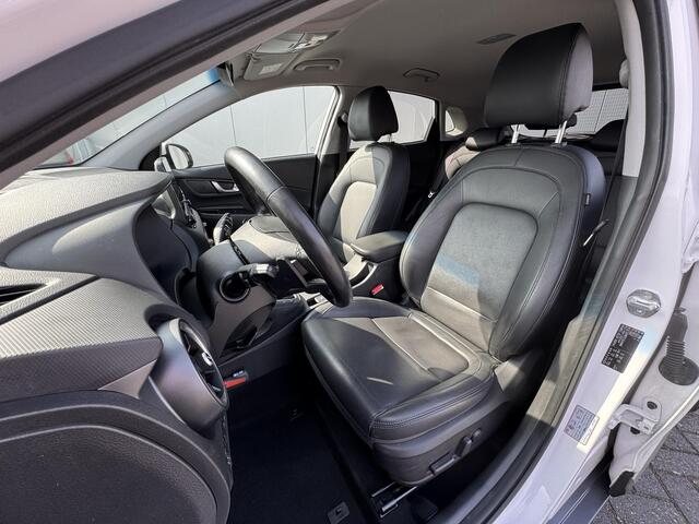 Hyundai Kona 1.6 GDI HEV Premium / Stoelverkoeling & Verwarming Voorzijde / Navigatie / Cruise Control Adaptief / Climate Control / Head Up Display /