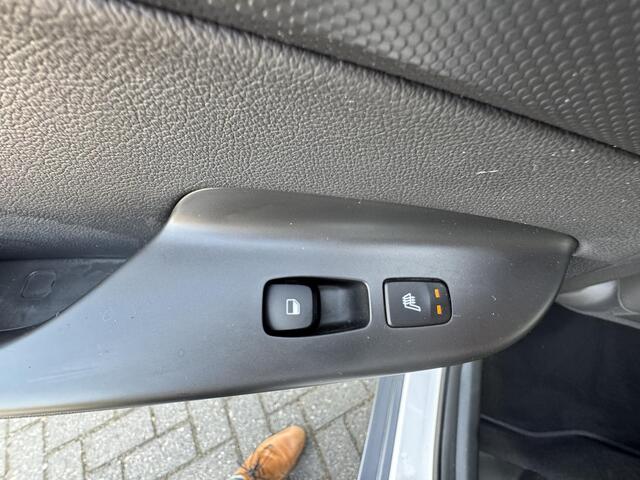 Hyundai Kona 1.6 GDI HEV Premium / Stoelverkoeling & Verwarming Voorzijde / Navigatie / Cruise Control Adaptief / Climate Control / Head Up Display /
